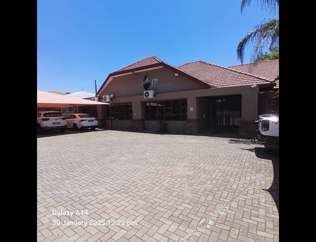 328M² OFFICE FOR SALE IN BO-DORP